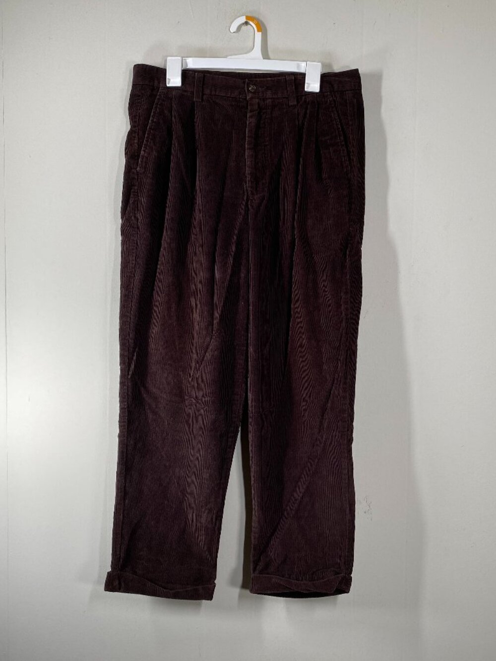 Club Room Pleated Corduroy Dress Pants Men's 34 x 30 Mid Rise Brown Casual